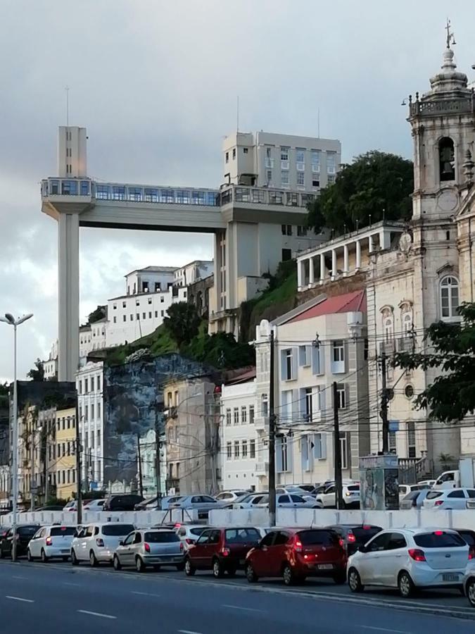 Living In The Vibrant Center Of Apartamento Salvador